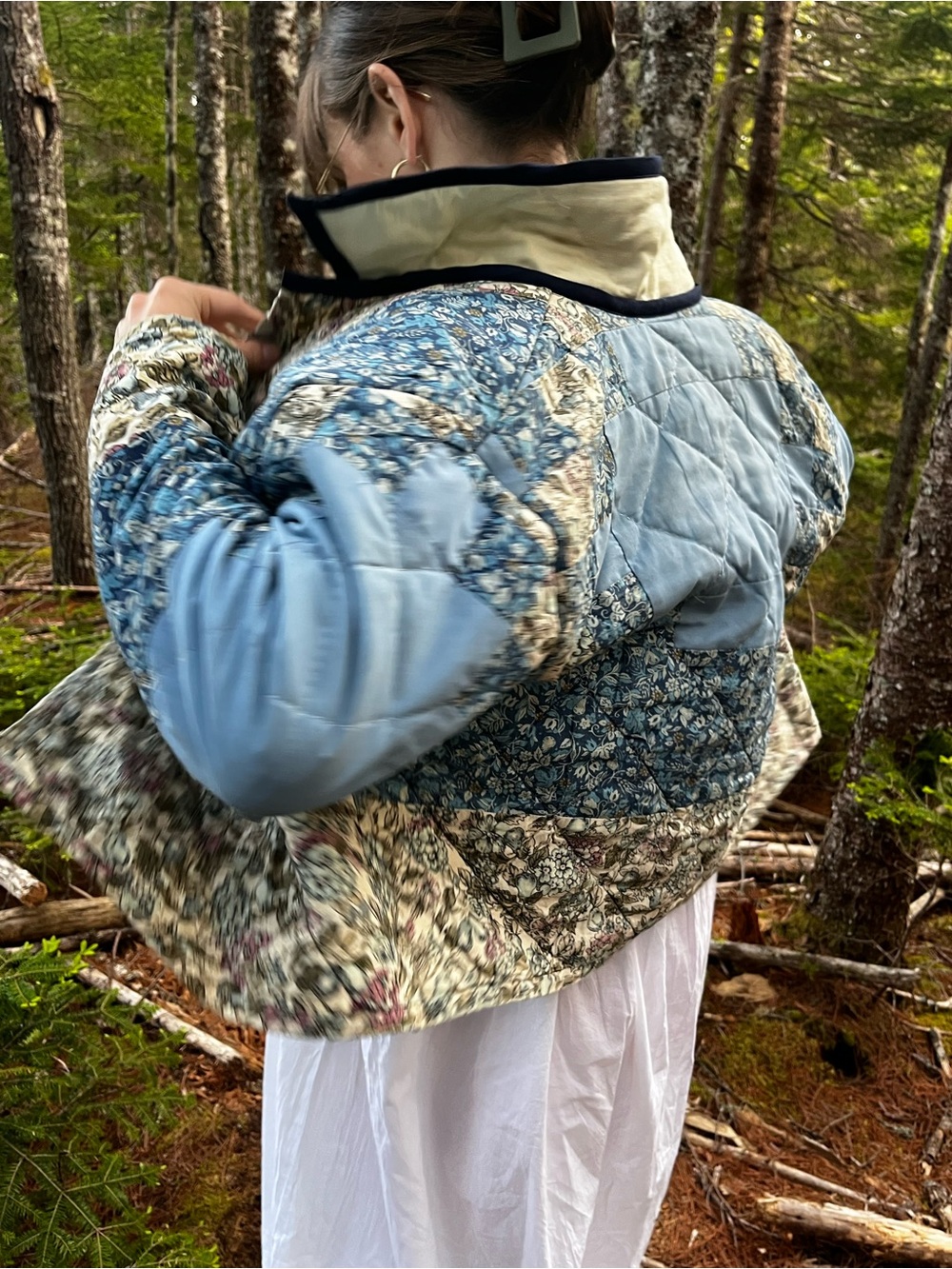 Quilt Coat - Handmade, Patchwork in Dusty Blue Floral - Picture 3 of 7